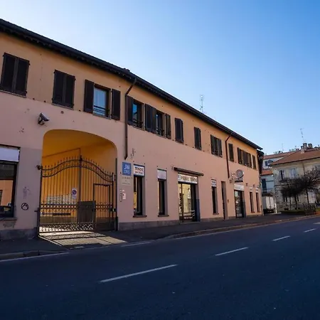 Appartamento Da Lorenzo - Between Station And Center *